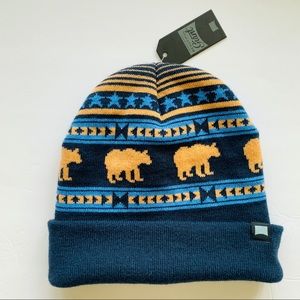 New! Beautiful Giant ‘Bear Stars’ Beanie